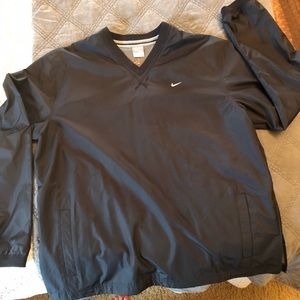 Mens Nike V-neck nylon pullover